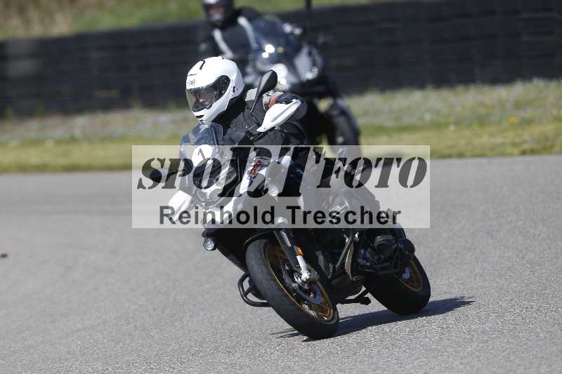 /01 02.04.2026 MAZ ADR/Gruppe gelb Gruppe gruen/1